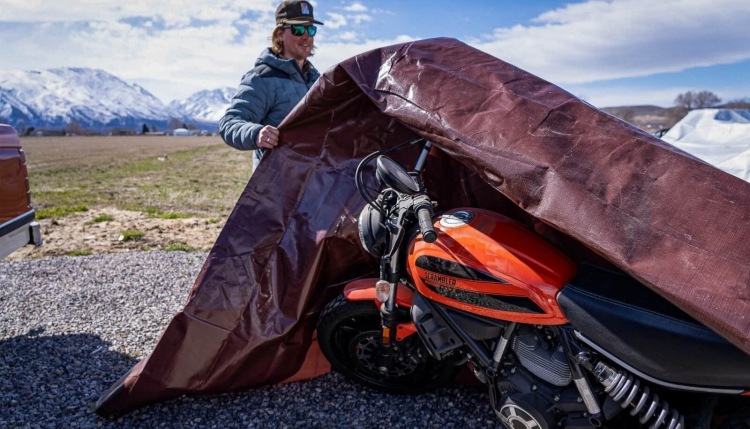 So wählen Sie die beste Frachtplane für maximalen Schutz und Haltbarkeit aus